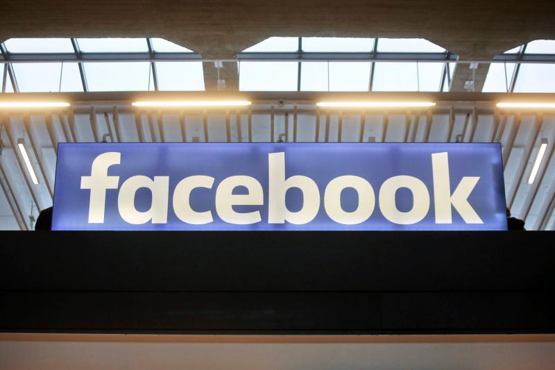 Rapport: Ekstremistiske grupper trives på Facebook på trods af forbud