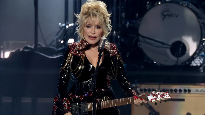 Nimmt Dolly Parton ein Album mit der Heavy-Metal-Band Slipknot auf?