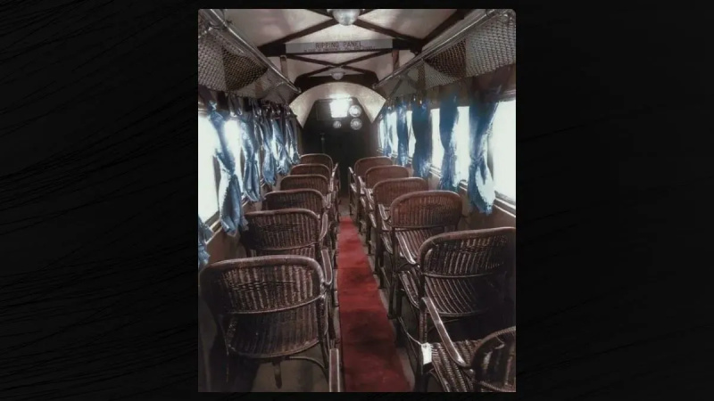 Benutzten Verkehrsflugzeuge des frühen 20. Jahrhunderts Korbstühle, um Passagiere unterzubringen?