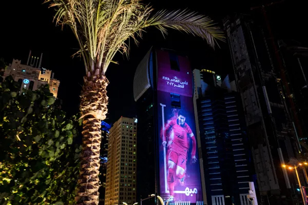 क्या बडवाइजर ने कतर में विश्व कप खेलों के बारे में ट्वीट किया और इसे हटा दिया?