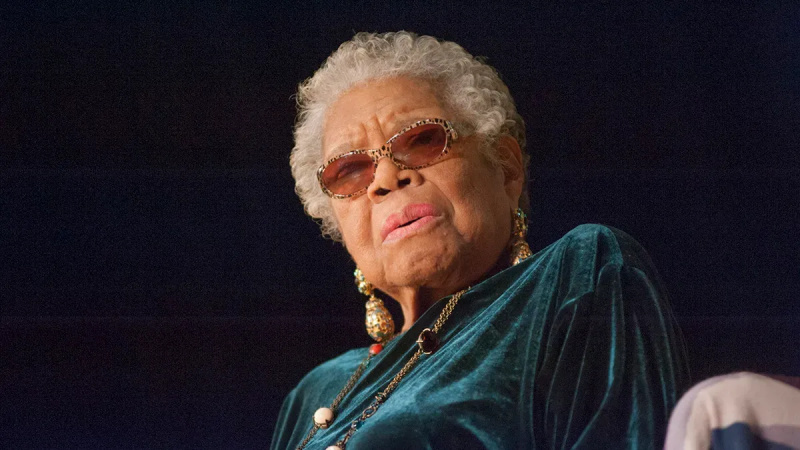 Hat Maya Angelou gesagt: „Machen Sie niemals jemanden zur Priorität, wenn Sie für ihn nur eine Option sind“?