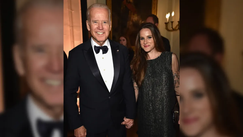 Hat Ashley Biden Joe Biden in einem „durchgesickerten Tagebuch“ des unangemessenen Verhaltens beschuldigt?