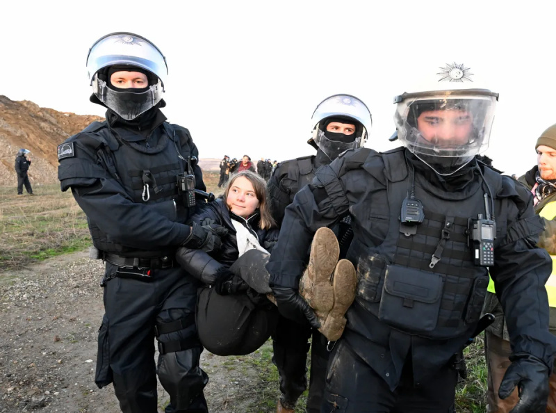 Var Greta Thunbergs 'Arrest' ved anti-minedriftsprotest iscenesat?