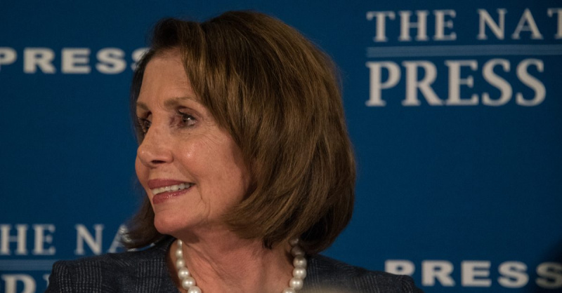 Indrømmede Nancy Pelosi demokrater en taktik kaldet 'Wrap-Up Smear?