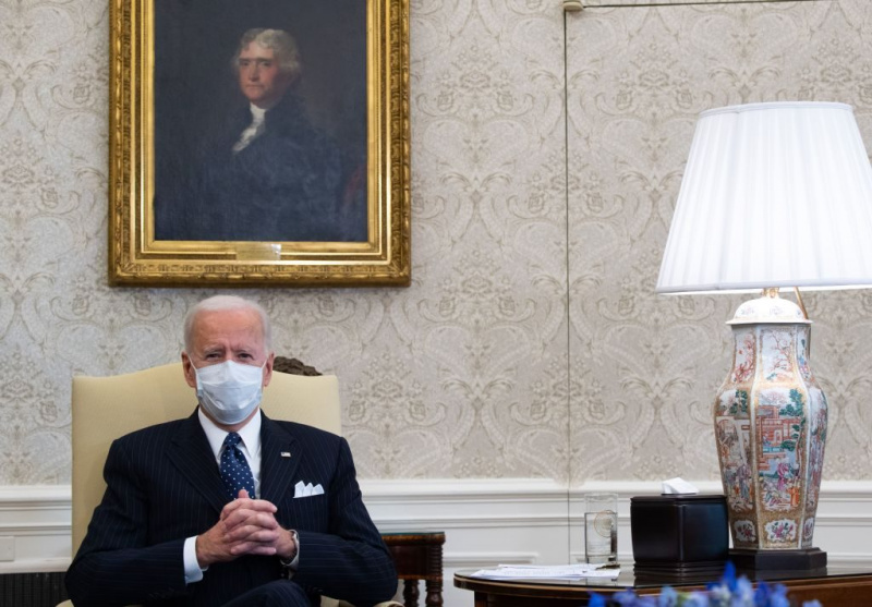Biden นี้ในชุดภาพยนตร์คล้ายกับ Oval Office หรือไม่?