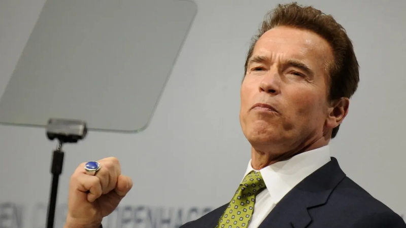 Ja, Arnold Schwarzenegger hat einen Troll zur Verteidigung von Special Olympics „terminiert“.